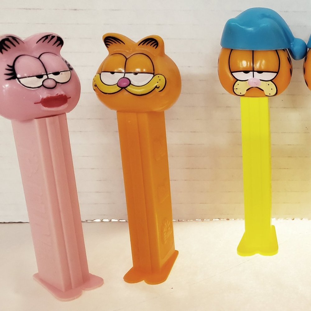 3 piece Garfield and Girlfriend Arlene Pez Lot